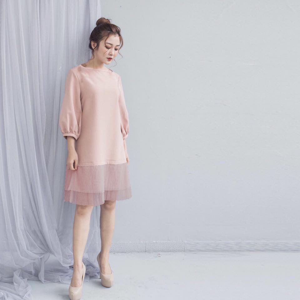 Đầm xòe dập li phối lưới
