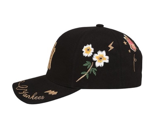 Mũ lưỡi trai thêu chữ nổi