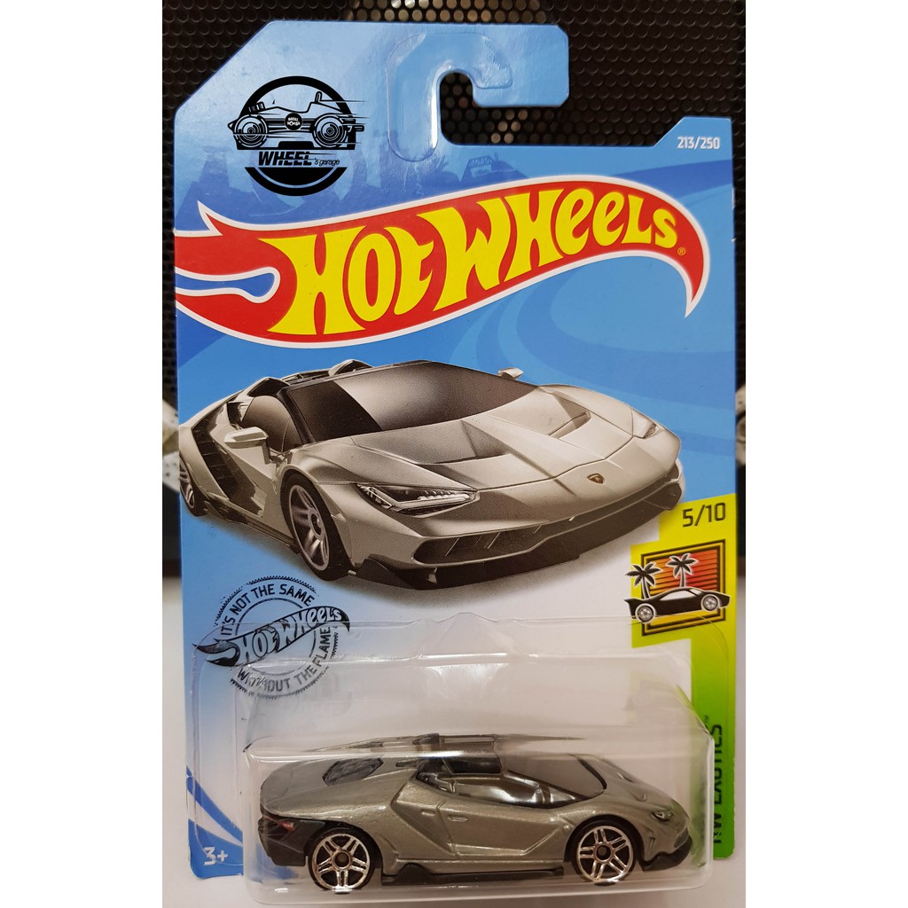 Xe mô hình đồ chơi Hotwheels cơ bản 1:64 - '16 Lamborghini Centenario Roadster