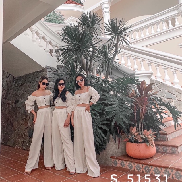 Set Áo Bệt Vai Croptop Quần Lưng Cao Ống Rộng