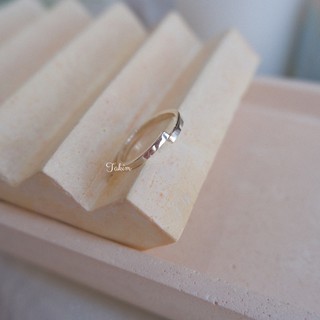 Nhẫn trơn kiểu bạc 925 - jini ring