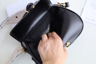 Túi Dior Bobby 2 Quai New 2020