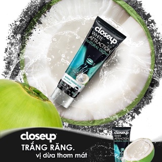 Combo 3 kem đánh răng Closeup dừa