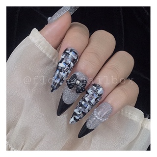Nailbox họa tiết kẻ gắn nơ 💅🏻💅🏻