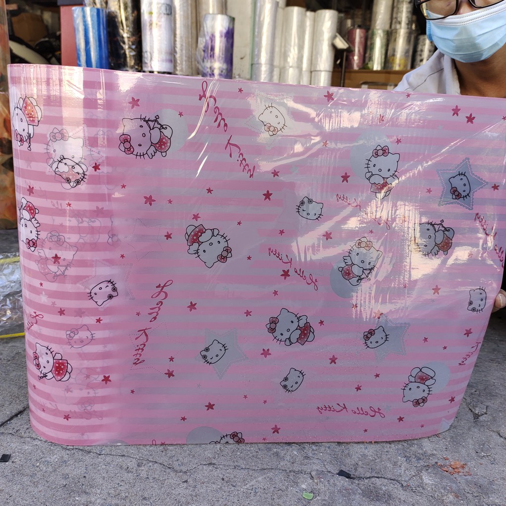 1 mét giấy dán kính khổ 45cm kitty sọc hồng