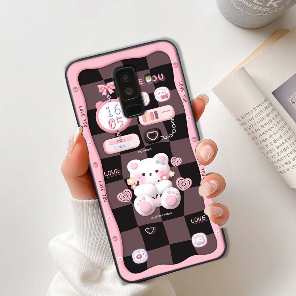Ốp lưng Samsung J8 in hình gấu cute,bò sữa 3D cute dễ thương bảo vệ điện thoại.