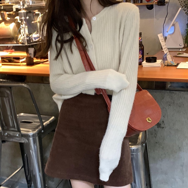 Áo khoác cardigan dệt kim tay dài cổ tròn phong cách Hàn Quốc thời trang mùa thu dành cho nữ | BigBuy360 - bigbuy360.vn