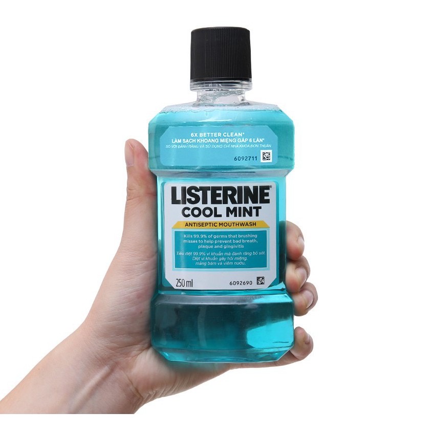 Nước súc miệng diệt khuẩn giữ hơi thở thơm mát Listerine Cool Mint