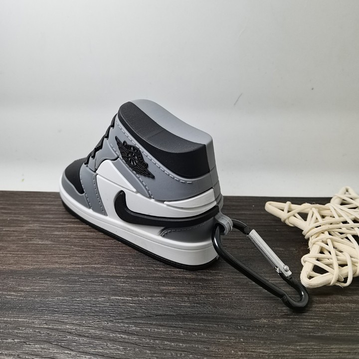 Case Airpods, Ốp Airpods 1/2/Pro kiểu dáng giày thể thao Sneaker Air Jordan độc lạ - Mã TZAP337