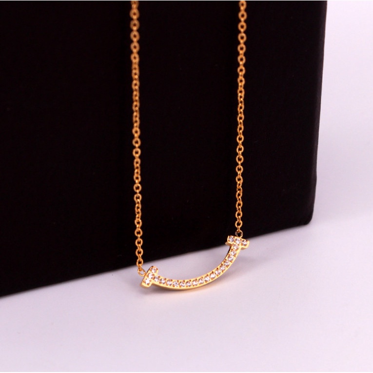 Dây Chuyền Nụ Cười Đính Đá Nhân Tạo Titan Ko Đen TT 4278