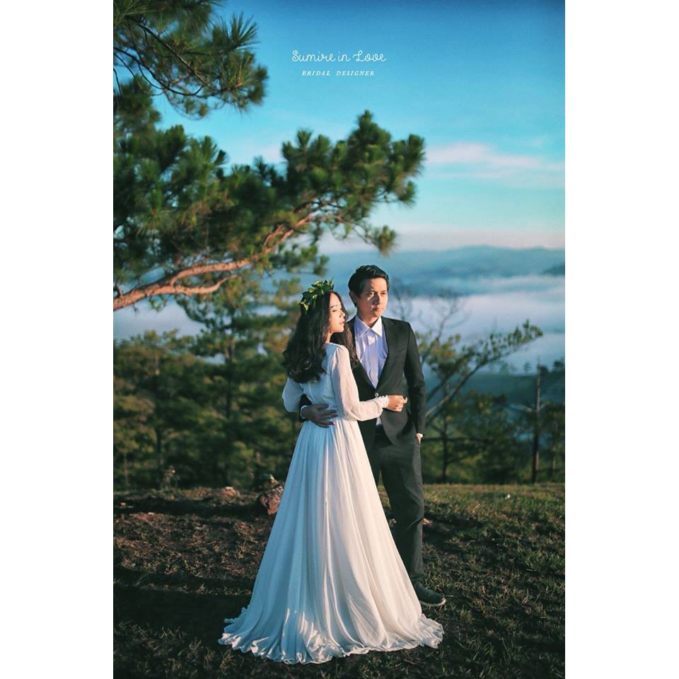 Đầm maxi trắng tay dài đính hạt | BigBuy360 - bigbuy360.vn