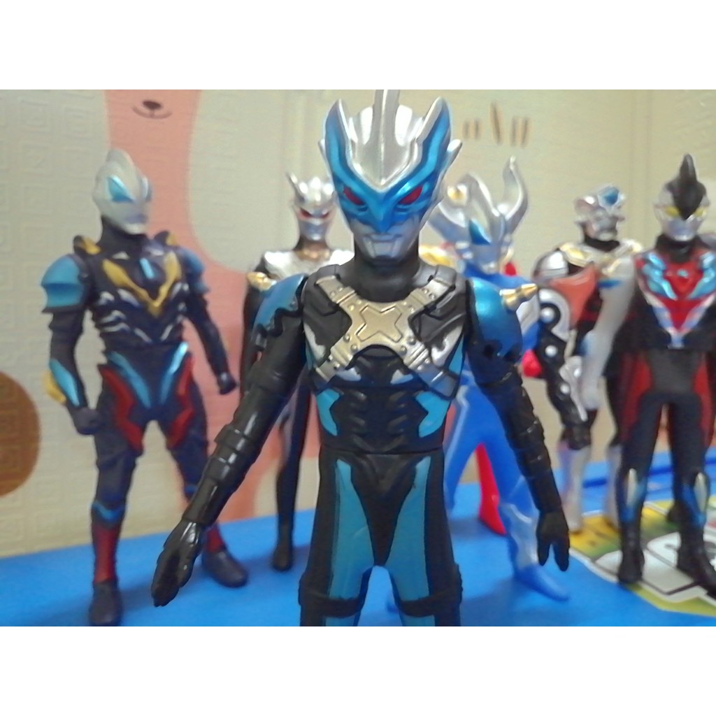 Mô hình Ultraman Tregear 23cm Series Phim Ultraman Siêu nhân điện quang