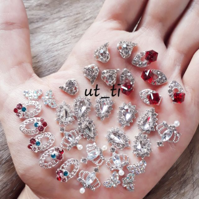 Đá khối giọt nước lớn nail mã 81