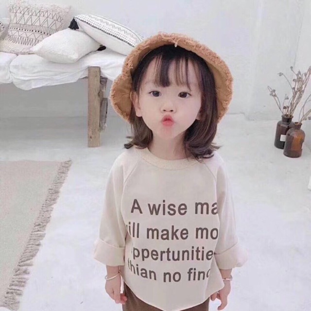 Bộ chất cotton hàng đẹp! Kiểu dáng phong cách rất khỏe khoắn phù hợp cho các bé năng động.