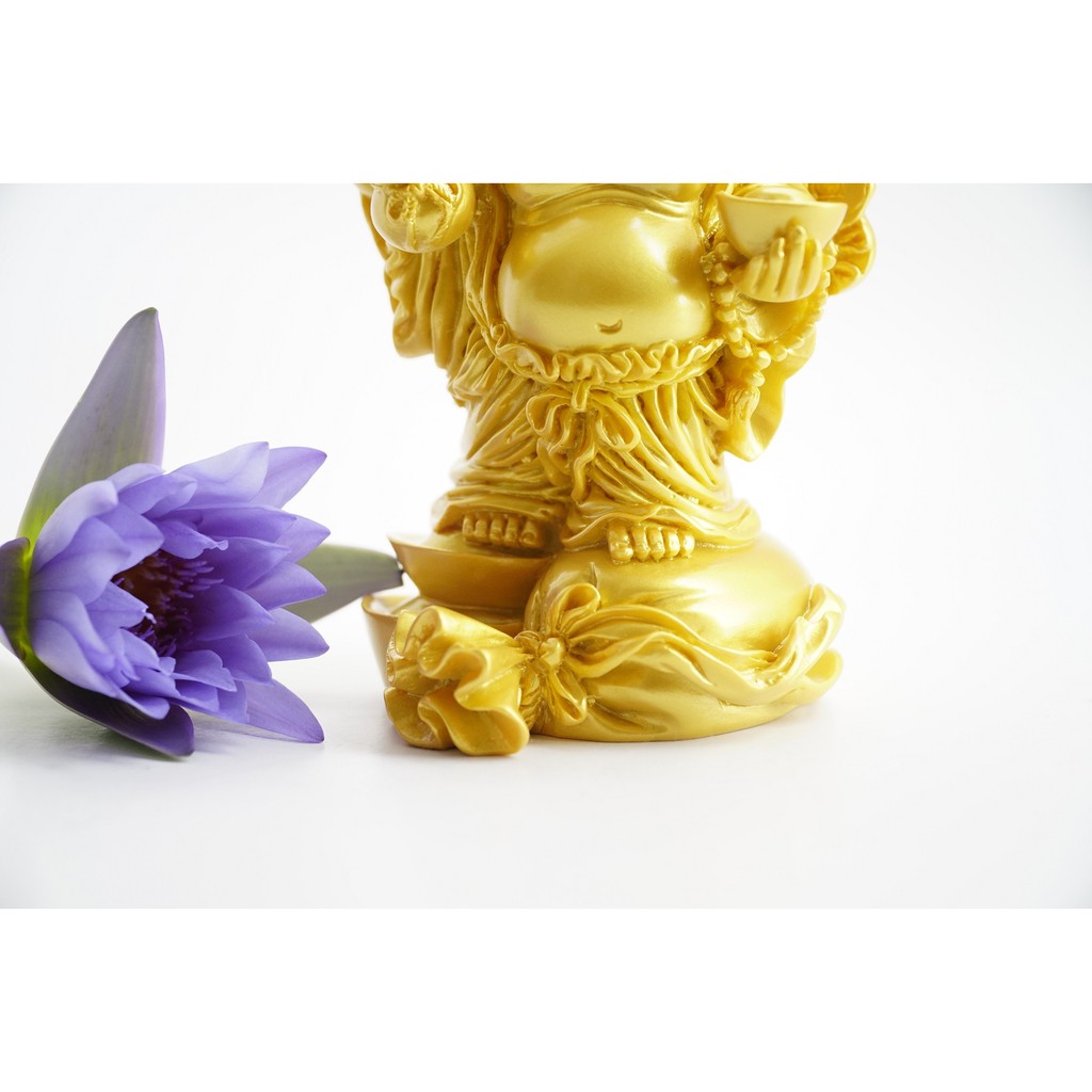Tượng Phật Di Lặc nhũ vàng đứng trên bao tiền vàng chiêu tài lộc - Cao 14cm | BigBuy360 - bigbuy360.vn