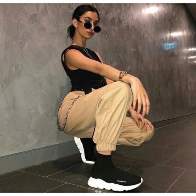 (Sẵn S) Quần Baggy Jogger Lisa Blackpink Quần Nhảy Có Dây Xích Thời Trang