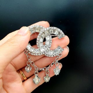 PASS PHỤ KIỆN CÀI ÁO