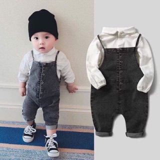 Bộ bé trai yếm jeans kèm áo size 2-3y