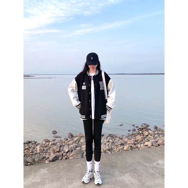 Áo khoác bomber bóng chày kaki da lộn nhung dạ 2 lớp nút bấm thêu R unisex ulzzang nam nữ