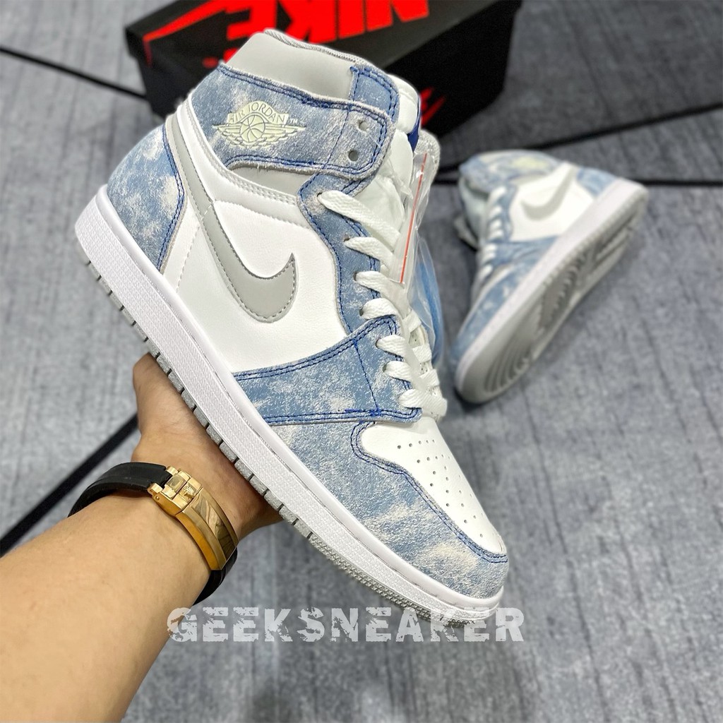 [GeekSneaker] Giày Jordan 1 High Hyper Royal - Phiên bản Tiêu chuẩn