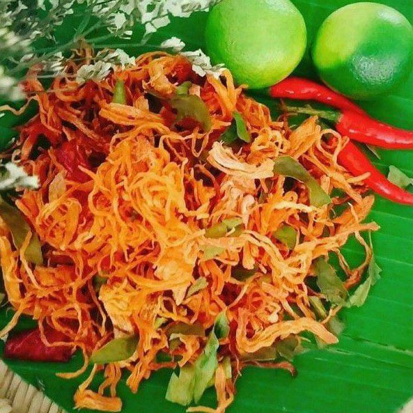 KHÔ GÀ LÁ CHANH 500gr
