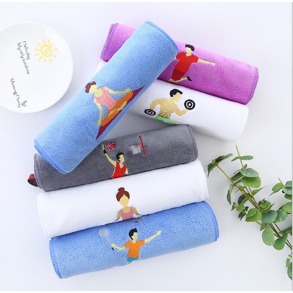 Khăn cotton thể thao lau thấm mồ hôi thêu hình cô gái tập yoga