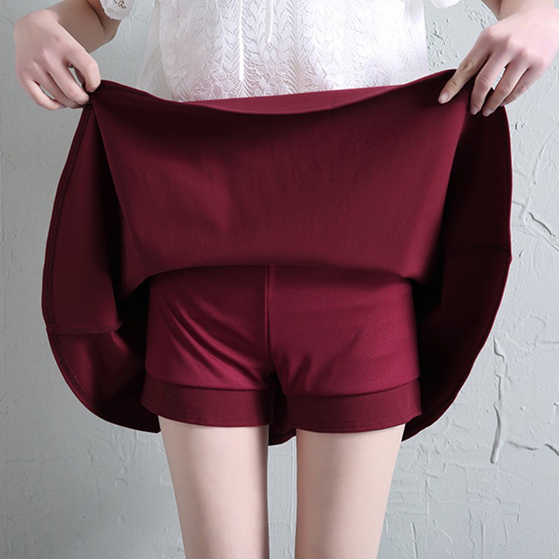 Chân váy ngắn màu trơn thời trang nữ tính