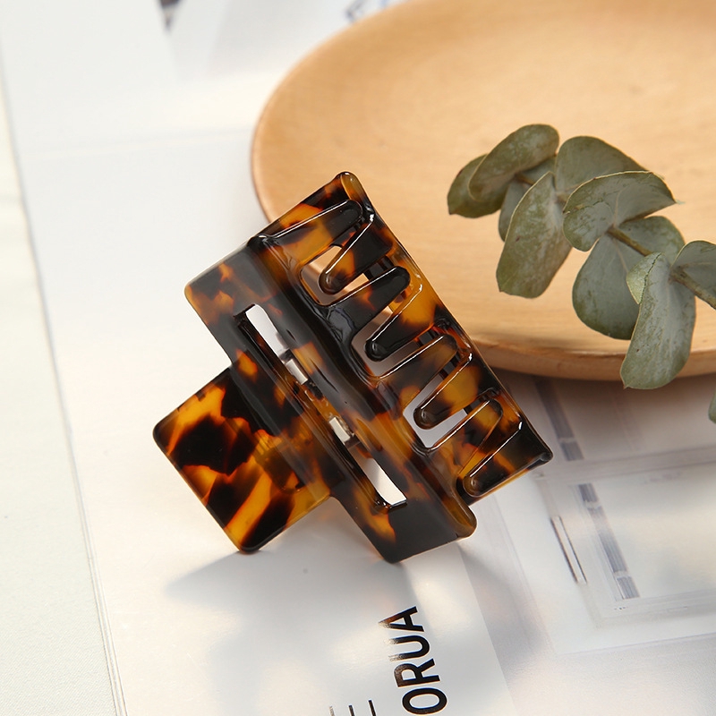 Kẹp tóc họa tiết da báo phong cách thời trang cho phái nữ