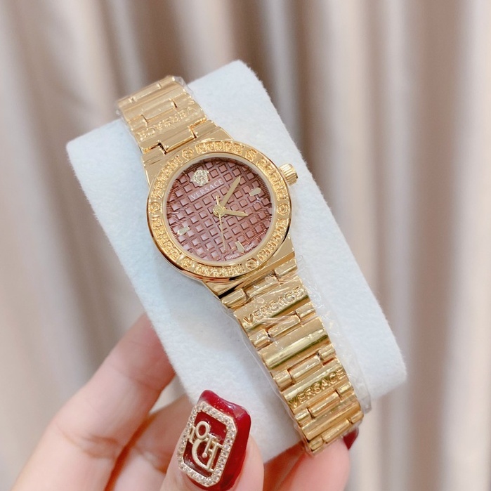 đồng hồ nữ đeo tay VERSACE dây kim loại mạ vàng mặt tròn đính đá thời trang cao cấp chống nước chống xước | BigBuy360 - bigbuy360.vn