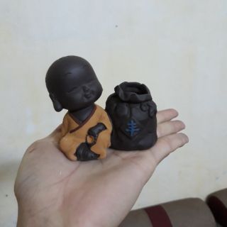Tượng chú tiểu - tượng trồng cây