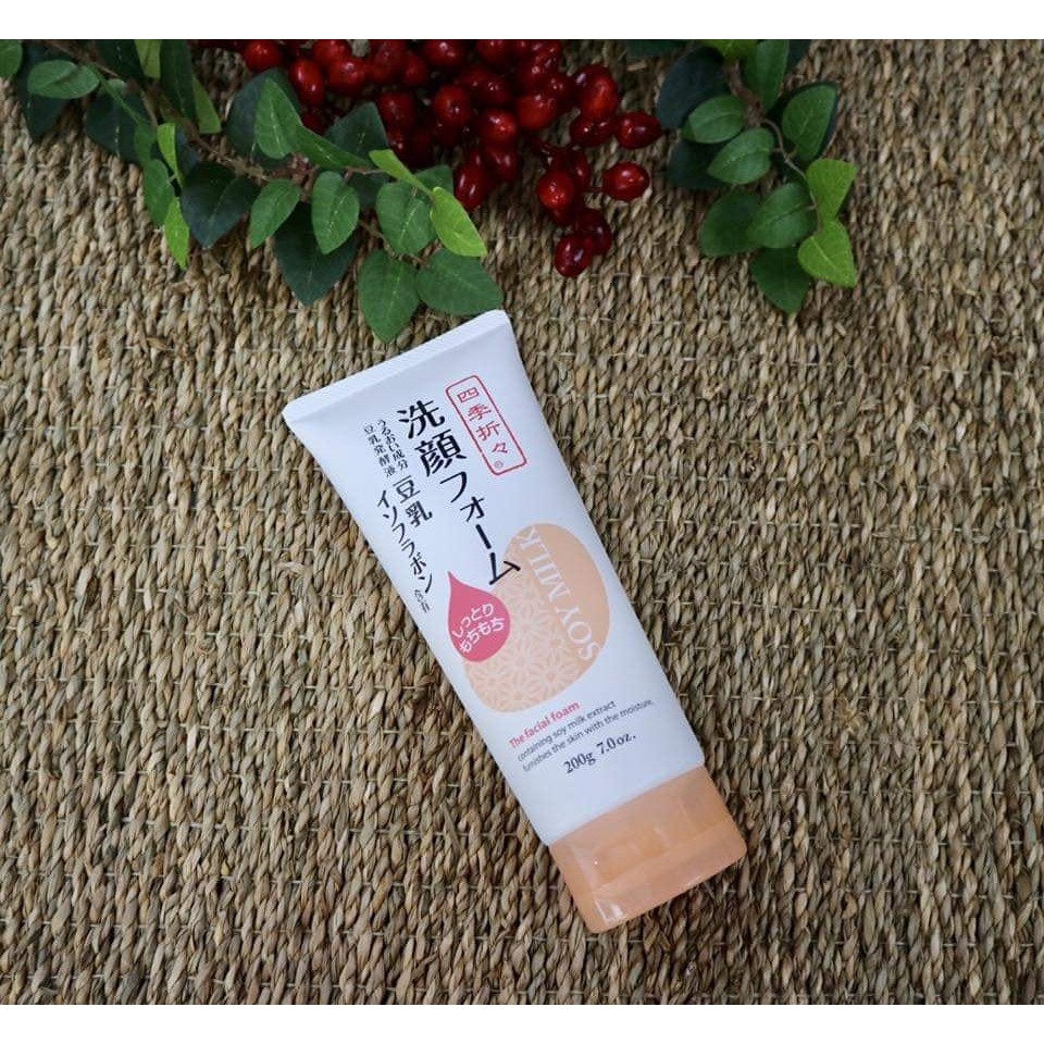 Sữa rửa mặt trắng da Soy Milk The Facial Foam 200g