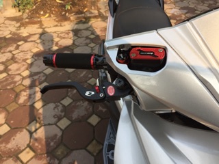 nắp dầu xe air blade