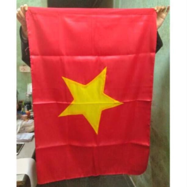 Cờ tổ quốc sa tanh bóng kích thước 70X90CM - khách sỉ ib | BigBuy360 - bigbuy360.vn