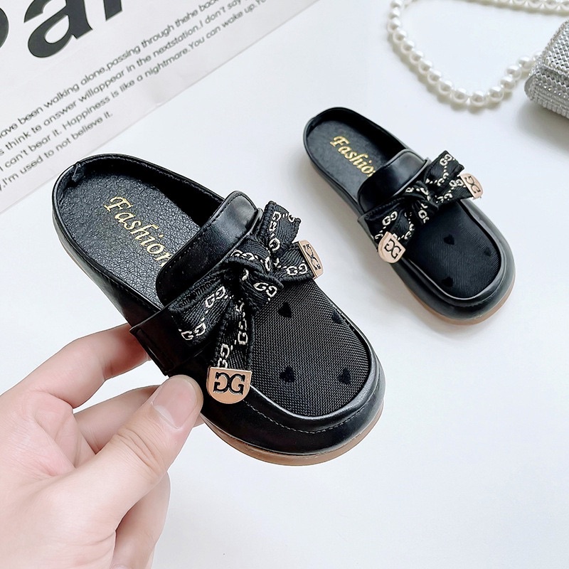 GIÀY SỤC BÉ GÁI , DÉP SỤC CHO BÉ PHỐI LƯỚI THOÁNG KHÍ VÀ NƠ ( SỤC DC LƯỚI)