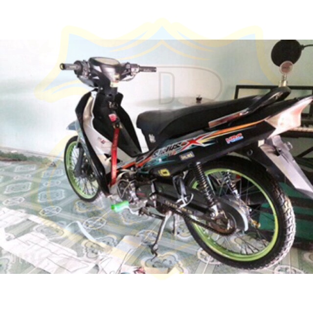 ( Quí khách vui lòng mang ra tiệm cho thợ dán ) Tem SIRIUS CHỮ X XANH ĐEN