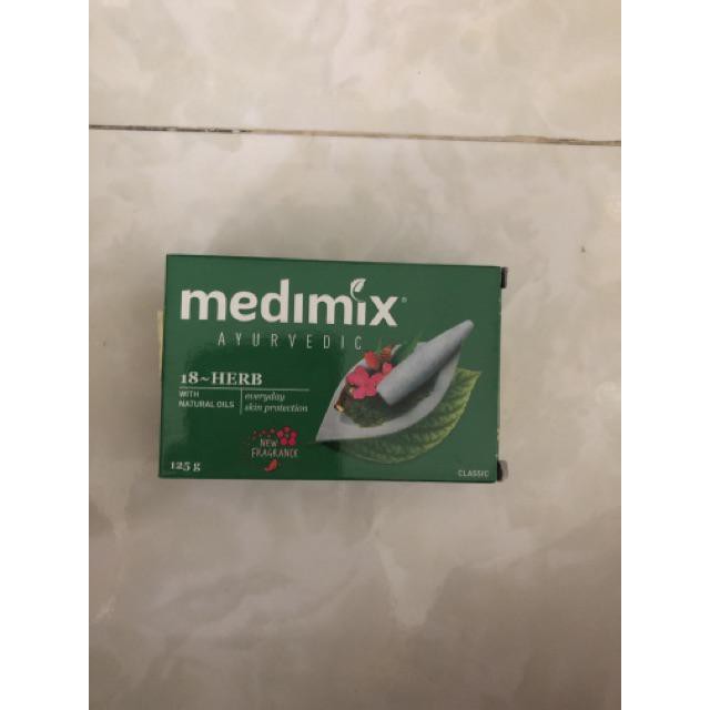 Xà phòng Medimix thảo dược(vỏ mới)