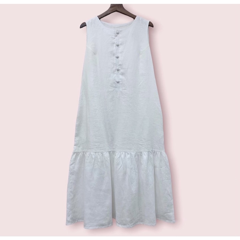 Đầm linen đuôi cá nút bọc, vải linen tưng thoáng mát sang trọng