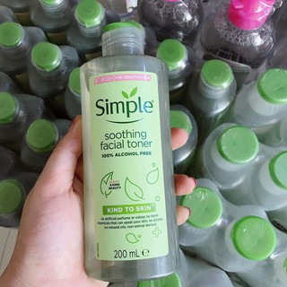 Nước hoa hồng Simple Kind To Skin Smoothing Facial Toner (Mẫu mới 2020)