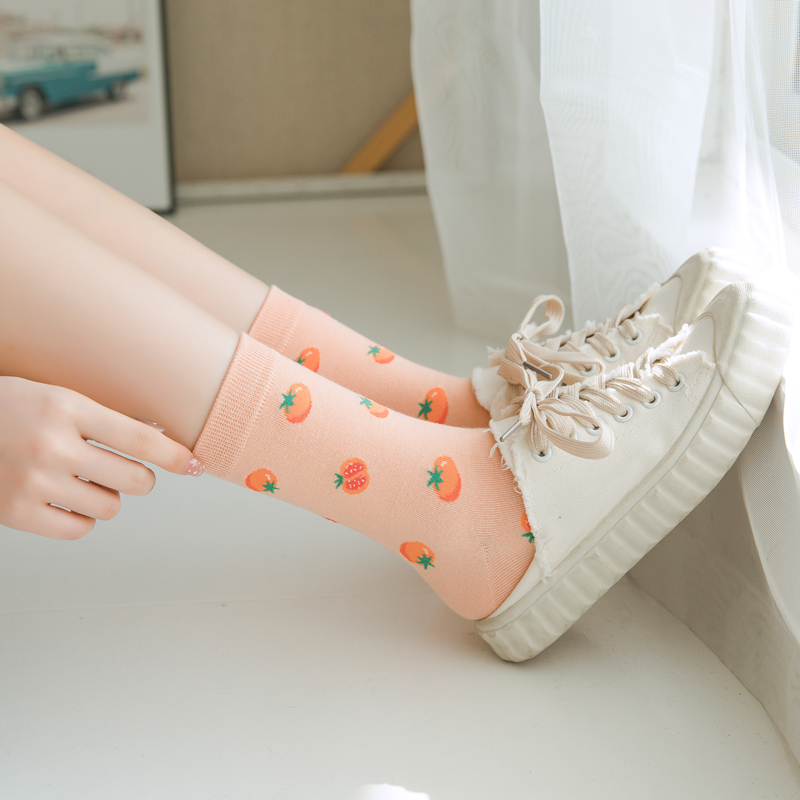 Cartoon vegetables Printed Crew Socks Women Cotton Funny Strawberry Tube Socks Ladies Skateboard Hosiery