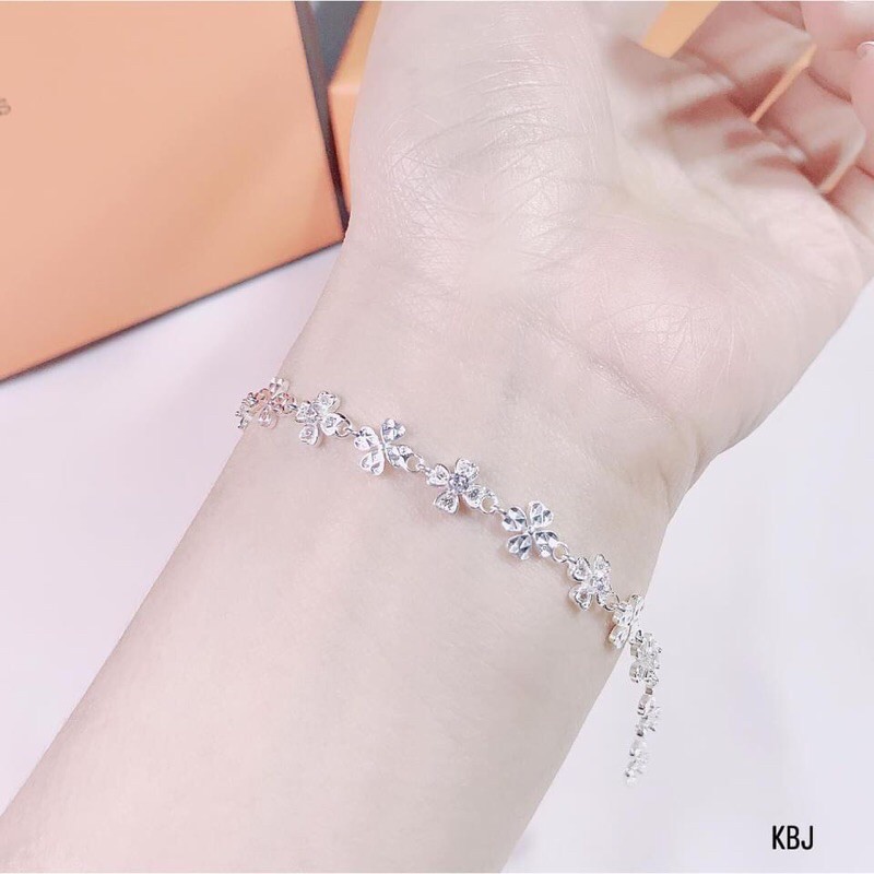 LẮC TAY NỮ MẶT CỎ 4 LÁ BẠC CAO CẤP
