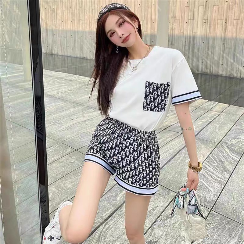 Set Quần Đùi D.i.o.r Hàng VNXK, Chất Thun Mềm Mịn, Thoáng Mát.