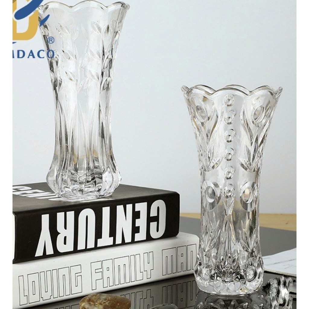 Bình hoa thủy tinh trắng 20cm