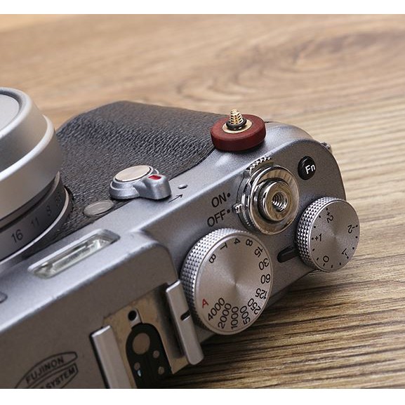 Nút gỗ lõm cho máy ảnh Fujifilm - Gỗ thật