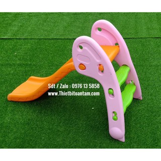 Cầu trượt cho bé, Đồ chơi mầm non