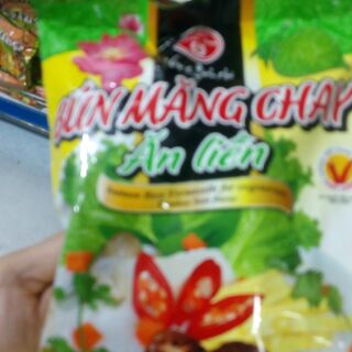 Bún măng chay ăn liền Bích Chi gói 60g