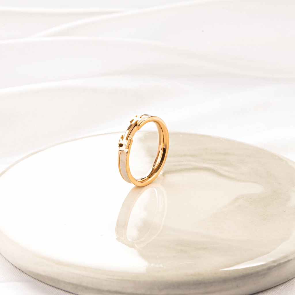 Nhẫn CDE T True Link Rose Gold Ring CDE8009