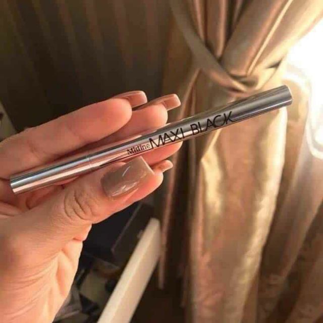 Bút kẻ mắt mistine maxi black Thái