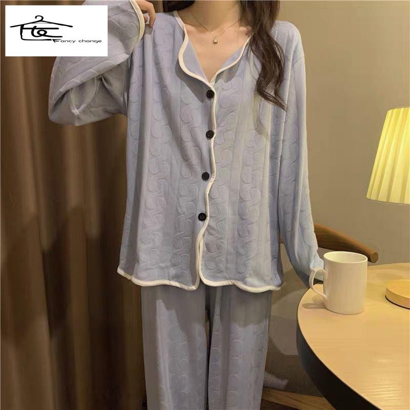 Áo Sơ Mi Lụa Lạnh Tay Dài Cổ Bẻ Viền Lượn Sóng Màu Xanh Dương Lì Mát Mẻ Bán Chạy-S