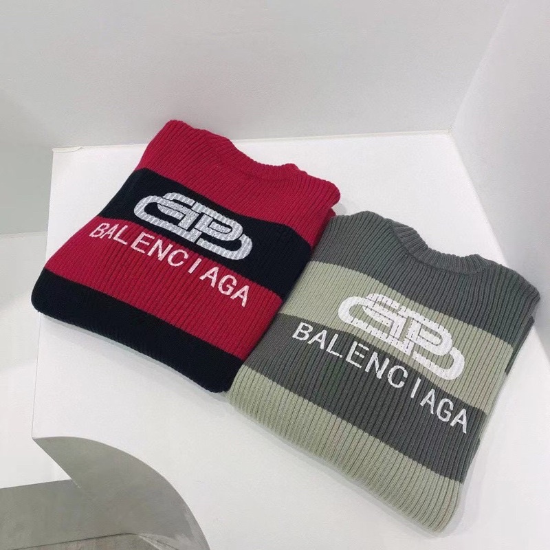 ÁO LEN KẺ NGANG 2 MAU IN LOGO SAU LUNG DÀNH CHO NỮ