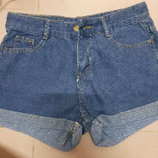 Quần sort jean